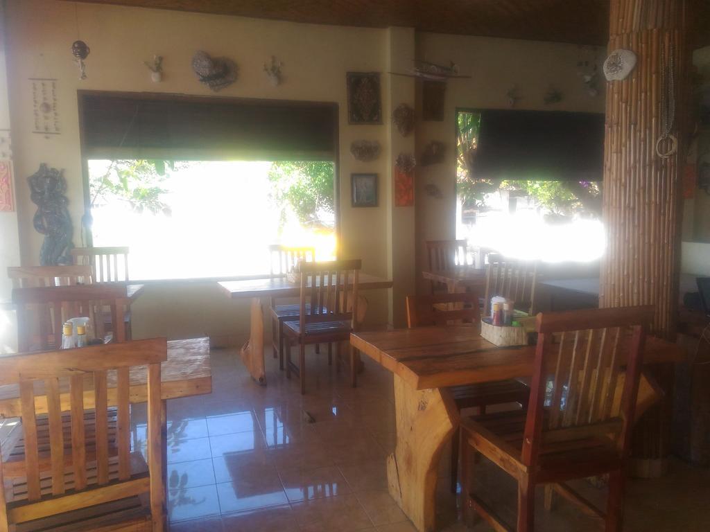 Sunrise Cafe Bungalows Amed Buitenkant foto