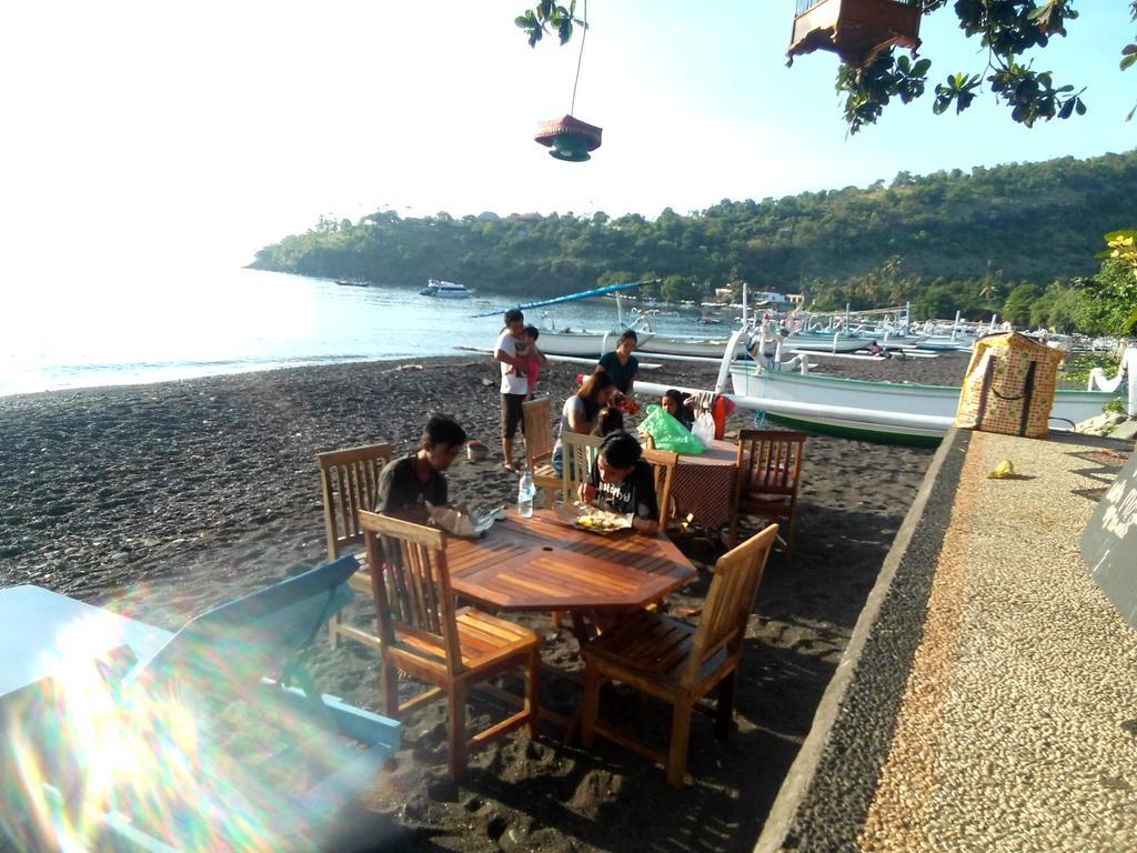 Sunrise Cafe Bungalows Amed Buitenkant foto